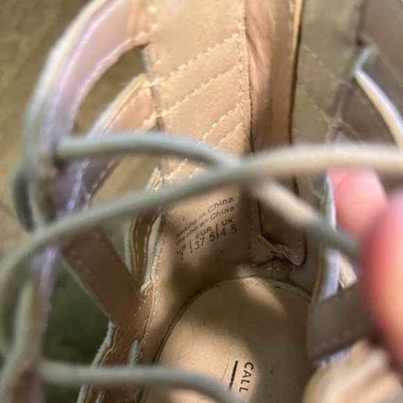 BEIGE HIGH HEEL SHOES US SIZE 7 / EU SIZE 37.5 - Picture 4 of 4